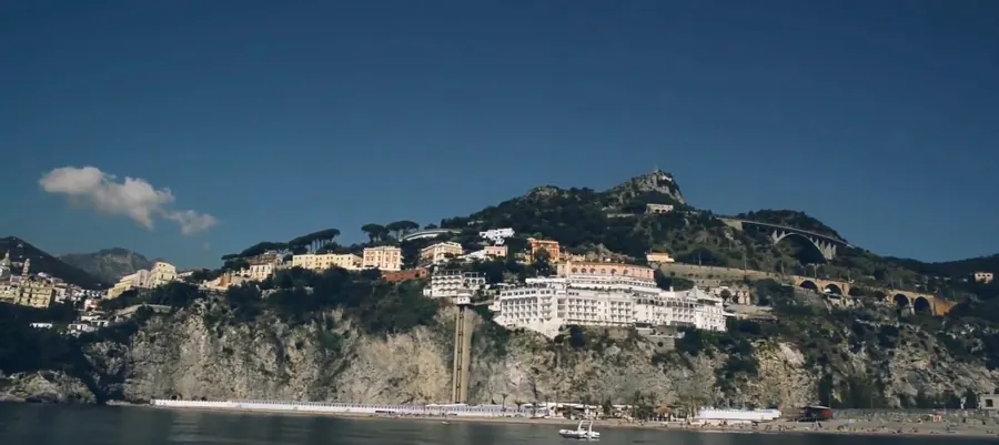 Frame 2 from the video: the Campania coast seen from the boat