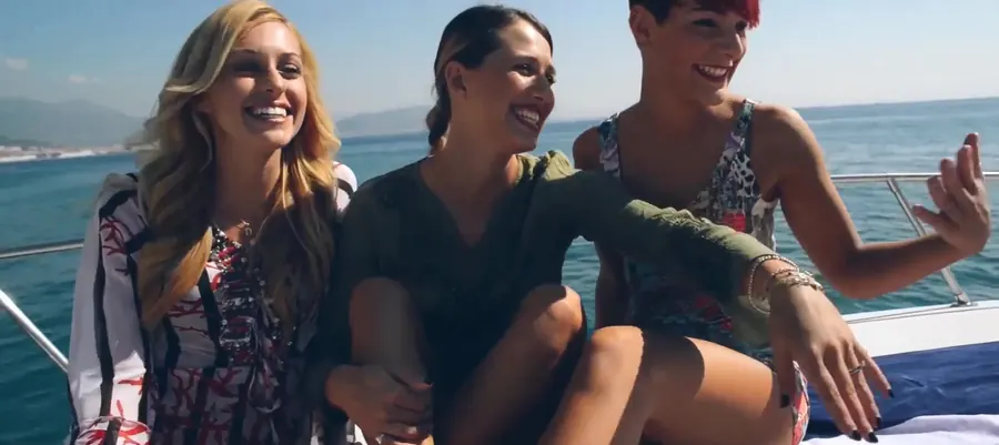 Frame 4 from the video: the Campania coast seen from the boat